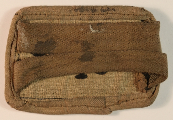 BUFFS – East Kent Regiment WW2 Embroidered Slip-On Shoulder Title Badge — Lot No. 6886 - Image 3