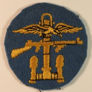 COMBINED OPERATIONS WW2 American Version British Made Embroidered Formation Sign Badge ---  Lot No. 6889
