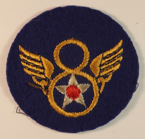 U.S. 8th AIR FORCE WW2 British Made Paste Back Embroidered Formation Sign Badge — Lot No. 6908