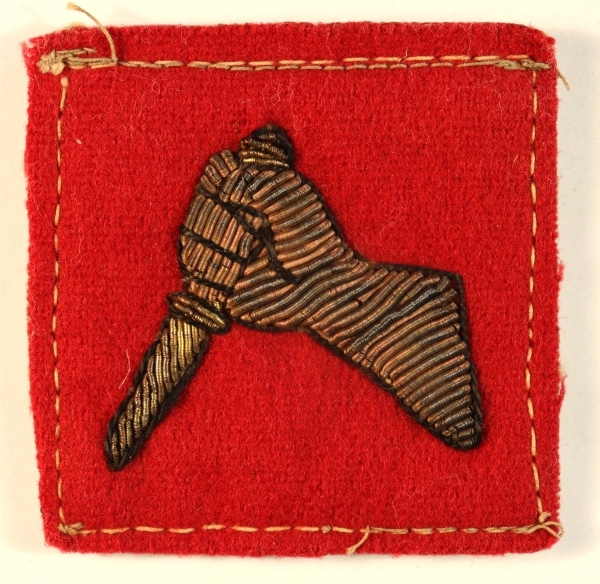 19th INDIAN DIVISION WW2 Bullion Embroidered Felt Formation Sign Badge — Lot No. 6972