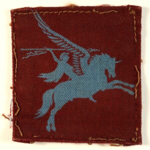 1st & 6th AIRBORNE DIVISIONS WW2 Printed Cloth Formation Sign Badge - CALICO PRINTERS ---  Lot No. 6961