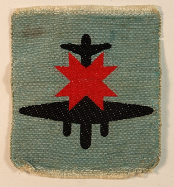 8th ANTI-AIRCRAFT Division WW2 Woven Silk Formation Sign Badge – BROUGH, NICHOLSON & HALL — Lot No. 6967