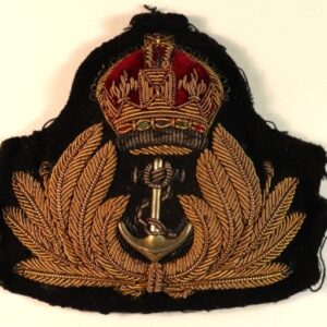ROYAL NAVY Officer's WW2 Padded Bullion Cap Badge ---  Lot No. 7003