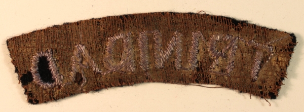 TRINIDAD – R.A.F. WW2 Embroidered Nationality Shoulder Title Badge — Lot No. 6957 - Image 3