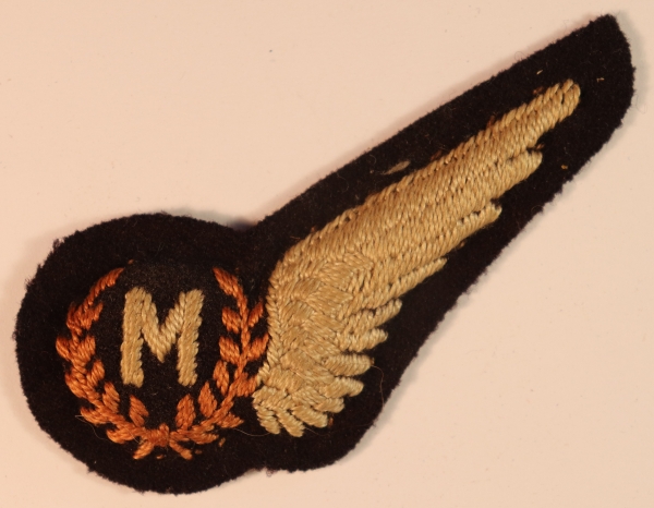 R.A.F. ‘M’ – Meteorological Observer AMO A409 1945 WW2 Embroidered Half Brevet Badge — Lot No. 6996